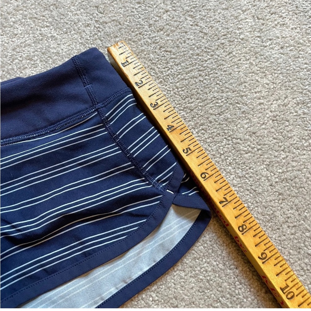 ivivva lululemon Shorts Girls Youth 8 Blue Stripe Pull On Lightweight Zip Run - Picture 5 of 13